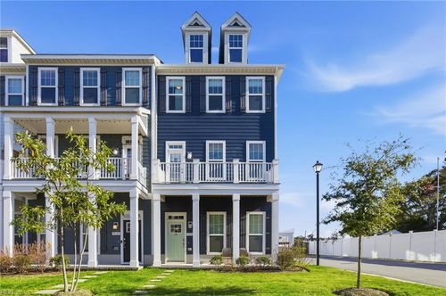 9556 21st Bay St, Norfolk, VA, 23518-1607 | Card Image