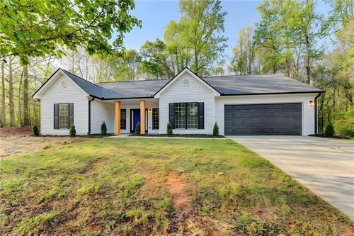 1703 Bismarck Cir, Winder, GA, 30680-3390 | Card Image