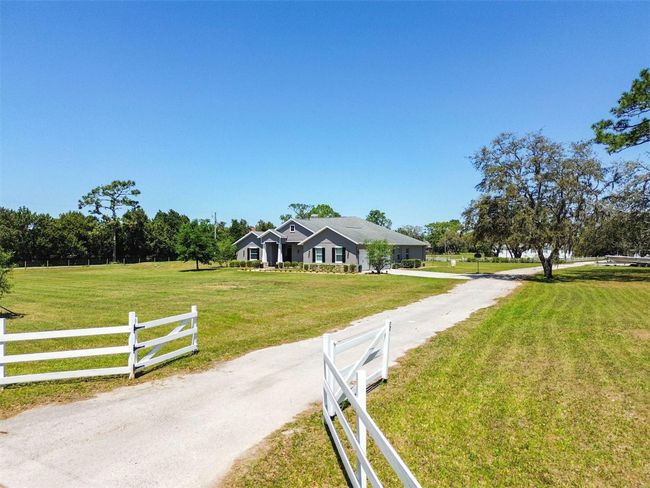 15513 Phillips Rd, House other with 4 bedrooms, 3 bathrooms and null parking in ODESSA FL | Image 87