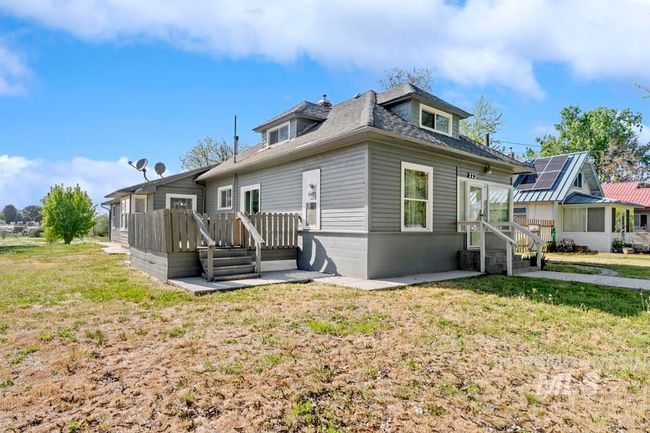 223 W Boulevard, House other with 6 bedrooms, 2 bathrooms and null parking in New Plymouth ID | Image 33