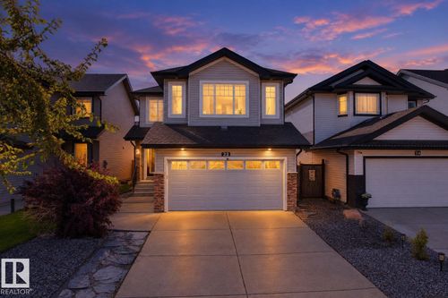 22 Norton Ave, St. Albert, AB, T8N4C4 | Card Image