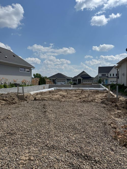 320 Laurel Curv, Golden Valley, MN, 55426-1466 | Card Image
