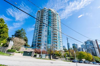 502 - 121 10th St, Condo with 3 bedrooms, 2 bathrooms and 1 parking in New Westminster BC | Image 2