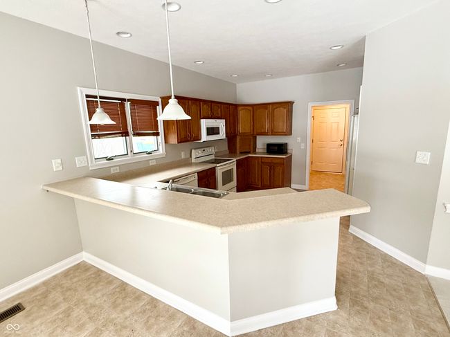 1238 Passage Way, House other with 2 bedrooms, 3 bathrooms and null parking in Plainfield IN | Image 13