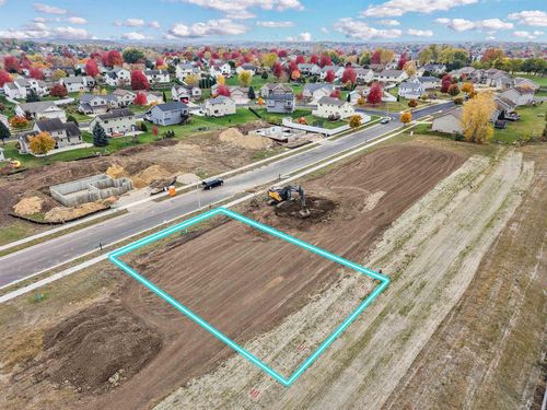 302 Michelle Ln, COTTAGE GROVE, WI, 53527-8963 | Card Image