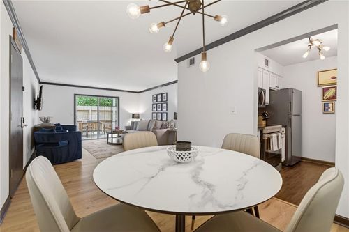 106-3140 Seven Pines Ct, Atlanta, GA, 30339-5852 | Card Image
