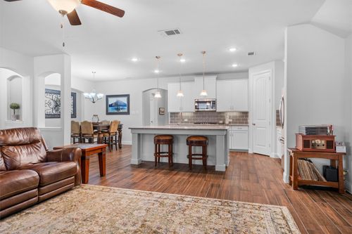 5648 Salt Springs Dr, Fort Worth, TX, 76179-1573 | Card Image