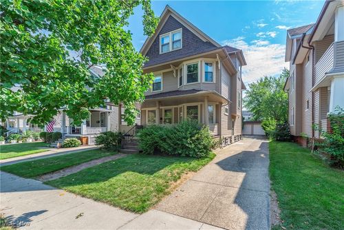1515 Orchard Grove Ave, Lakewood, OH, 44107-3727 | Card Image