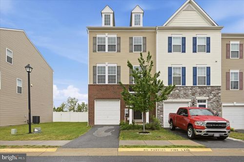 135 Schramm Loop, STEPHENS CITY, VA, 22655-6013 | Card Image