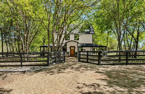 1111 Fm 151, Trenton, TX, 75490-6048 | Card Image