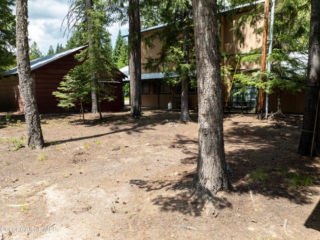 733 Hagman Rd, Home with 3 bedrooms, 1 bathrooms and null parking in Nordman ID | Image 32