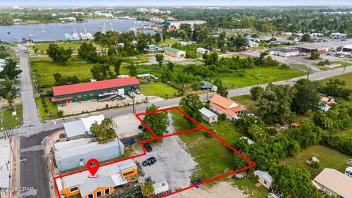 2117 E 3rd St, Panama City, FL, 32401-4831 | Card Image