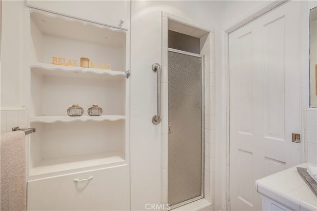 695 W 13 Th St, House other with 2 bedrooms, 2 bathrooms and 1 parking in Upland CA | Image 19