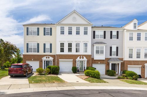 110 Great Ridge Ct, Morrisville, NC, 27560-6770 | Card Image