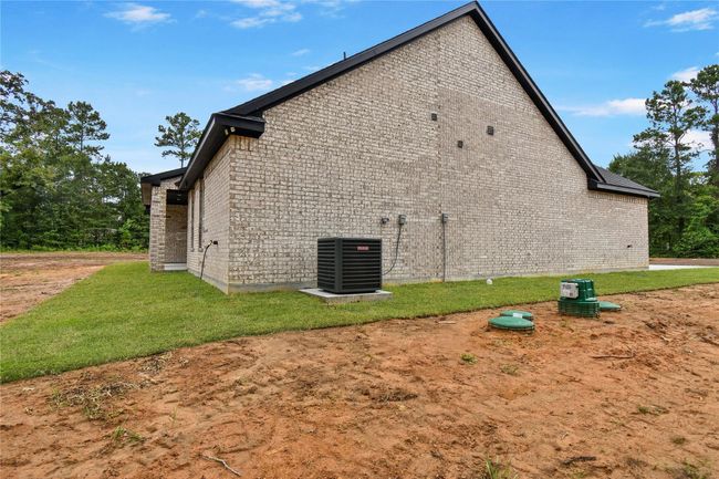 160 Jackson Rd, House other with 3 bedrooms, 2 bathrooms and 2 parking in Coldspring TX | Image 24