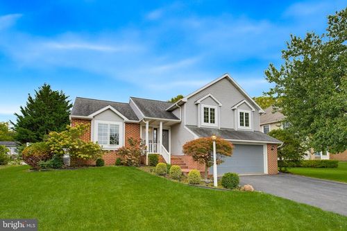 9 Cordell Dr, Stevens, PA, 17578-9497 | Card Image
