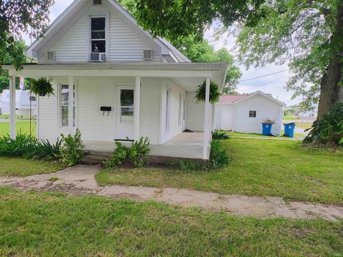 607 W 4th St, North Manchester, IN, 46962-1424 | Card Image