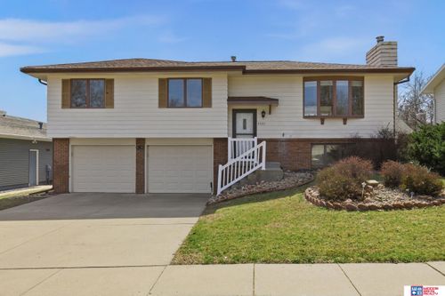 2823 Drake Street, Lincoln, NE, 68516 | Card Image