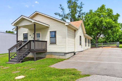 639 E Old Hickory Blvd, Madison, TN, 37115-3827 | Card Image