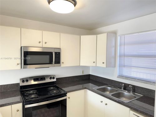 apt-406-9400 Live Oak Pl, Davie, FL, 33324-4731 | Card Image