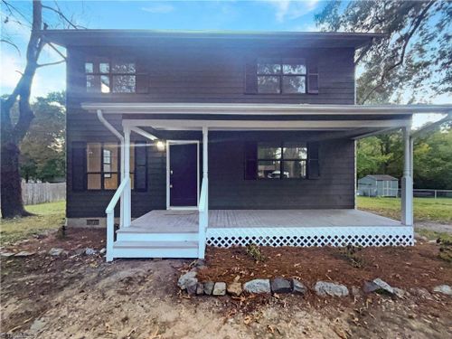 3877 Welcome Arcadia Rd, Lexington, NC, 27295-6415 | Card Image