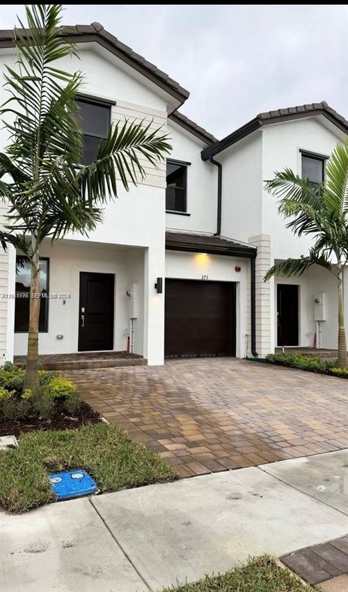273-273 Sw 159th Ln, Pembroke Pines, FL, 33027 | Card Image