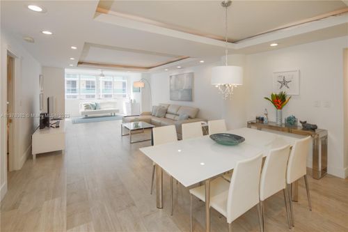 apt-610-5005 Collins Ave, Miami Beach, FL, 33140-2594 | Card Image