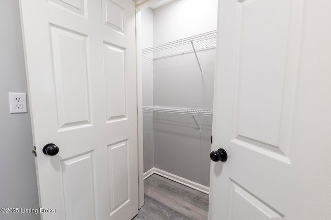 137 Stone Ridge Ct, House other with 5 bedrooms, 4 bathrooms and null parking in Fisherville KY | Image 26