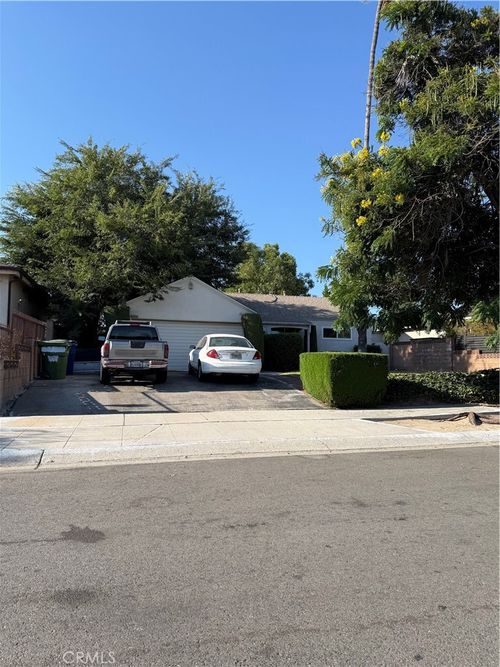 12625 Archwood St, North Hollywood, CA, 91606-1201 | Card Image