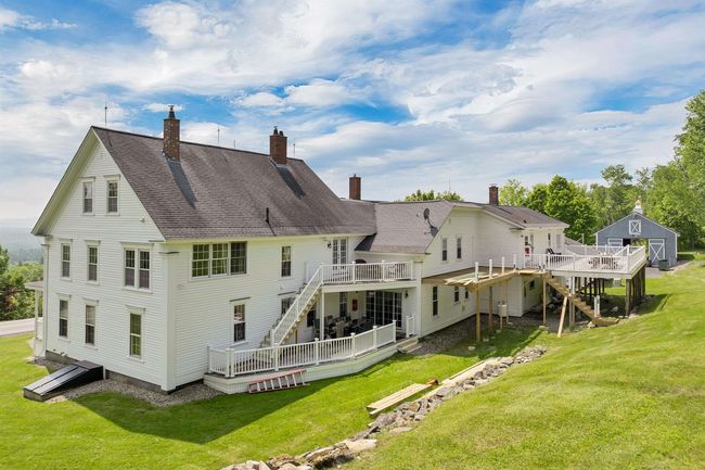 959 Presidential Hwy, House other with 8 bedrooms, 8 bathrooms and null parking in Jefferson NH | Image 12
