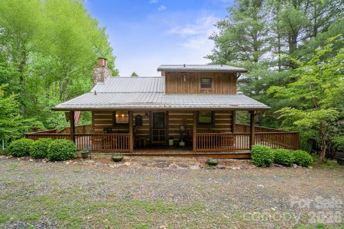 710 River Hills Rd, Lansing, NC, 28643-9162 | Card Image