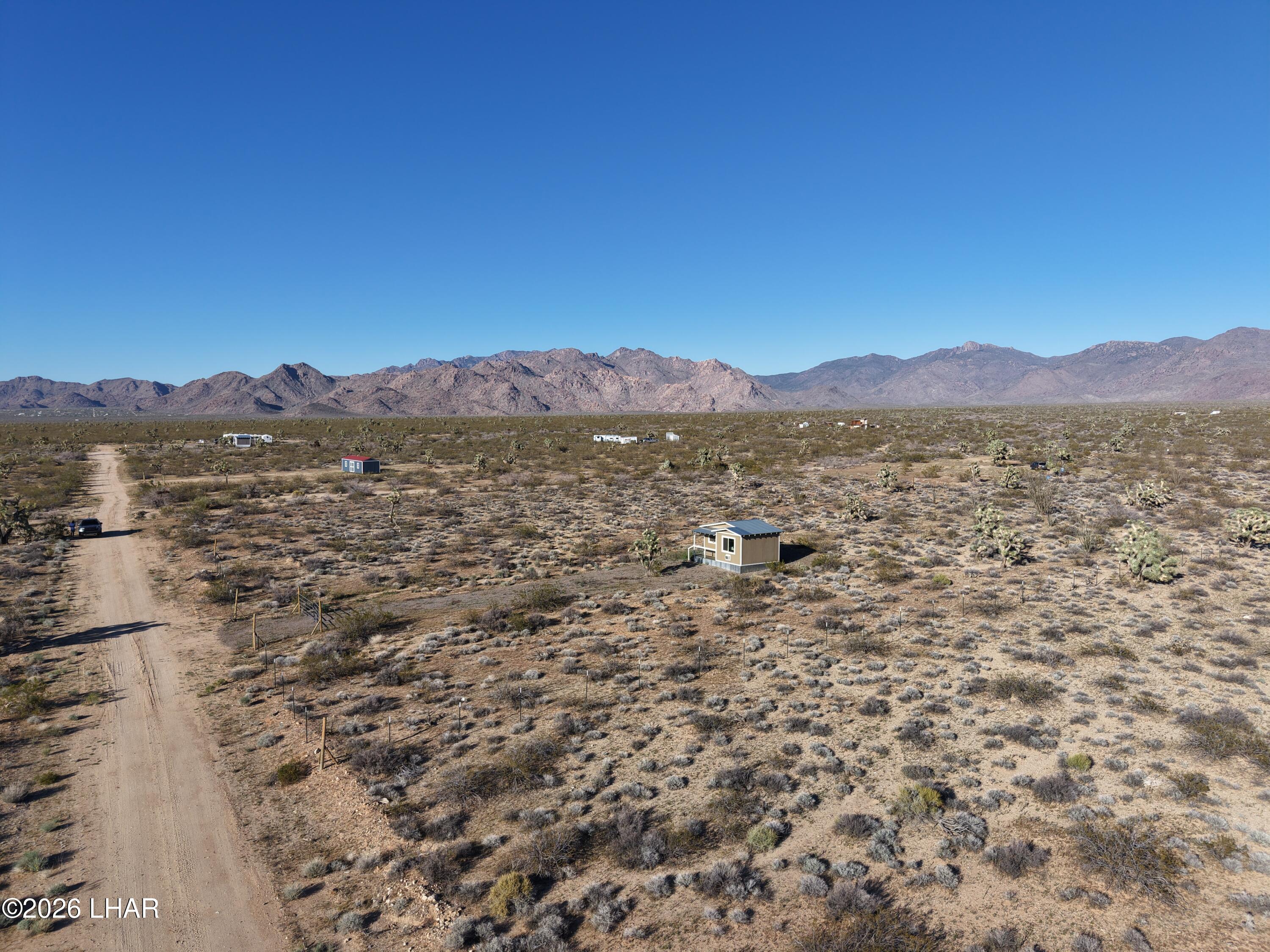 Land in Yucca 3