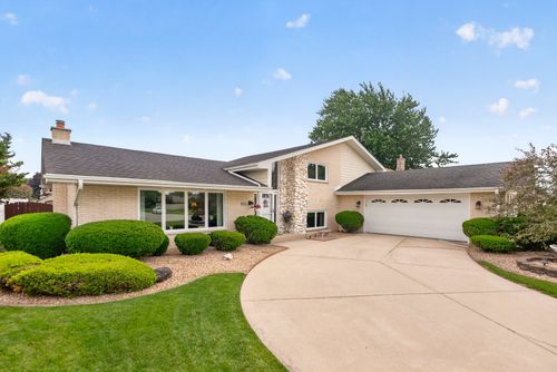 15549 Larkspur Lane, Orland Park, IL, 60462 | Card Image