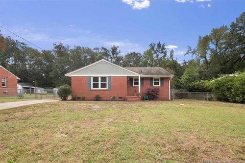 403 Durant Dr, Fayetteville, NC, 28304-3015 | Card Image