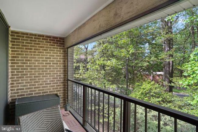 APT-21C - 1521 Northgate Sq, Condo with 3 bedrooms, 2 bathrooms and null parking in RESTON VA | Image 19