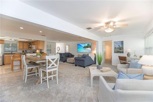 2983 Binnacle Dr, NAPLES, FL, 34103-4463 | Card Image