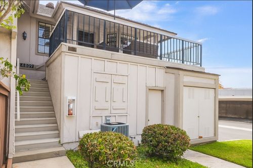 4809 Fieldbrook Ln, Cypress, CA, 90630-2613 | Card Image