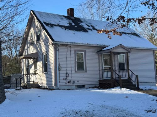 9 Old Colony Rd, Dover, NH, 03820-9117 | Card Image