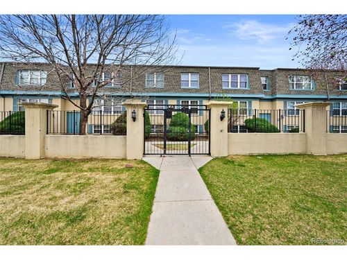 8-3480 S Akron St, Denver, CO, 80231-4676 | Card Image