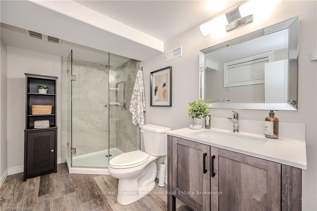 28 Winston Cres, House other with 3 bedrooms, 2 bathrooms and 1 parking in Guelph ON | Image 31