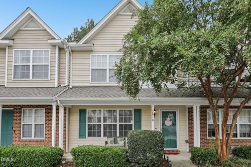 7816 Averette Field Dr, Raleigh, NC, 27616-5564 | Card Image