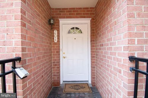 204-6924 Fairfax Dr, ARLINGTON, VA, 22213-1026 | Card Image