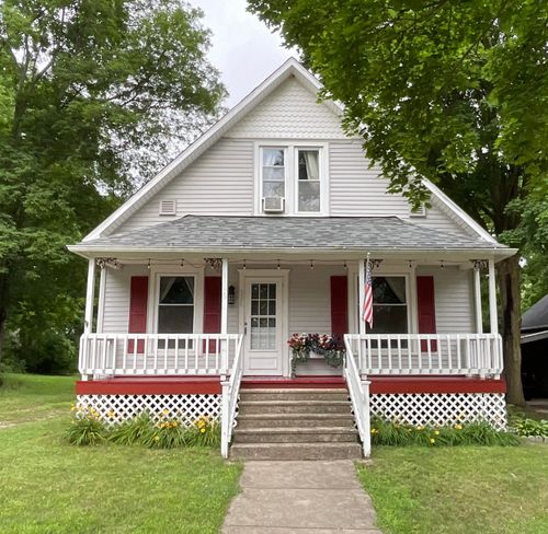 126 East St, Olivet, MI, 49076-9796 | Card Image