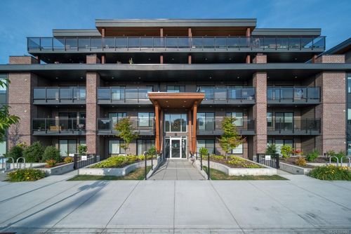 404-135 Haliburton St, Nanaimo, BC, V9R4V9 | Card Image