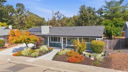 6837 Oak Leaf Drive, Santa Rosa, CA, 95409 | Card Image