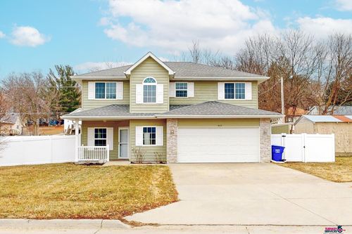 607 N Elm St, Avoca, IA, 51521-3523 | Card Image