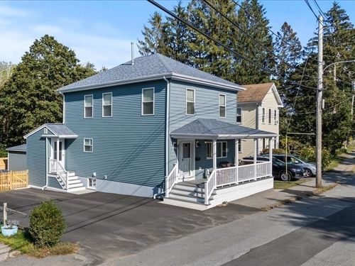 17 Old Essex Rd, Manchester, MA, 01944-1206 | Card Image