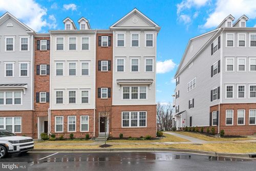 439-9435 James Macgowan Ln, OWINGS MILLS, MD, 21117-5922 | Card Image