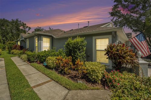 6041 Sandhill Ridge Dr, LITHIA, FL, 33547-3884 | Card Image