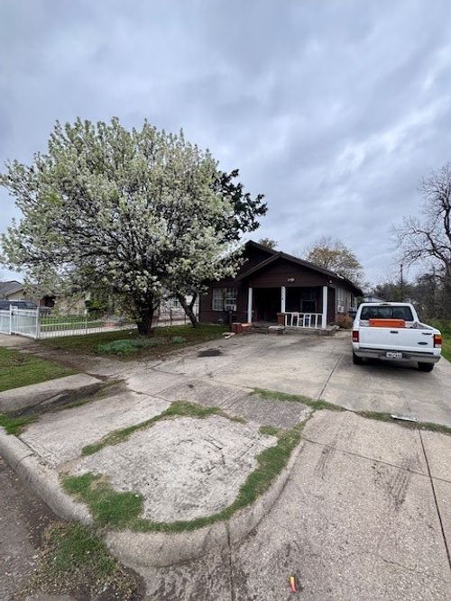 3115 Reynolds Ave, Dallas, TX, 75223-2450 | Card Image